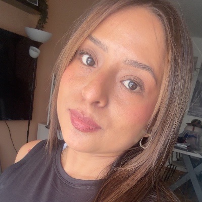 Nathaly V.