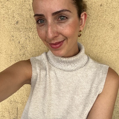 Daiane S.