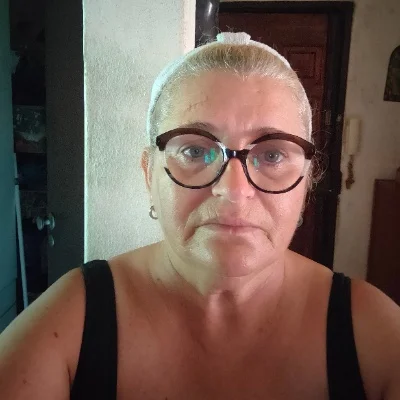 Elisabete S.