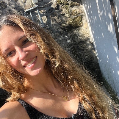 Natacha F.